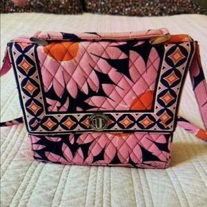 Vera Bradley Julia Love Me Pink Handbag Daisy Full Size Adjustable Strap Beach